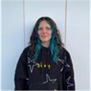 Profesora de UX Design y Research con experiencia hands on en compañía B2B SaaS