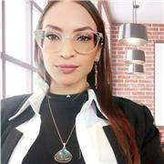 Professeur d'espagnol avec des années d'expérience dans l'enseignement de l'espagnol aux adultes et aux enfants