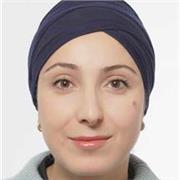 Tutrice pour l'aide aux devoirs et le soutien scolaire , donne des cours particuliers