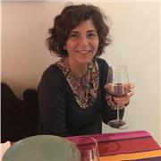 Laureata in filosofia con diploma in liceo classico impartisce ripetizioni anche a domicilio