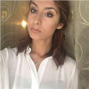 Impartisco ripetizioni online o in presenza (preferibilmente) ad Altamura, a bambini o studenti che si affacciano al mondo della Chimica. Sono una studentessa in procinto di concludere il corso di studi in Chimica e Tecnologia Farmaceutiche. Possiedo un'o