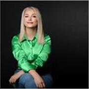 In Amerika gelebt und 10 Jahre Erfahrung als Lehrerin