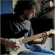 Studente del conservatorio offre lezioni di chitarra online