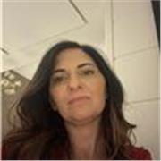 Sono un insegnante abilitata su diritto e sul sostegno. Sono un avvocato e amo condividere le mie conoscenze aiutando gli altri