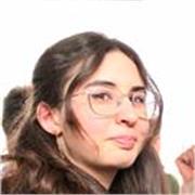 Studentessa universitaria con esperienza di insegnamento. Ripetizioni di inglese, spagnolo e tedesco e aiuto compiti per le medie