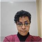 Maestra de biología y química