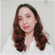 Profesora de inglés apta para todas las edades y niveles.