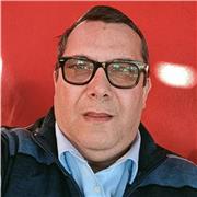 Insegnante madre lingua e docente di laboratorio in scienze e tecnologie informatiche