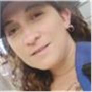 Soy profesora de Química, Matemática y Física, con formación como Técnica en Farmacia y Laboratorio. Tengo amplia experiencia.