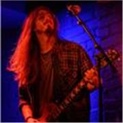 Clases de guitarra con guitarrista profesional!