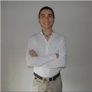 Ingegnere civile impartisce lezioni in presenza/da remoto di fisica