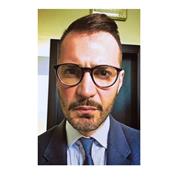 Insegnante di economia e finanza dei mercati