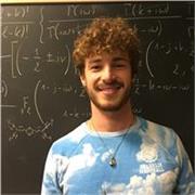 Dottore di Ricerca in Fisica offre lezioni online personalizzate di Matematica e Fisica per tutti i livelli (specialmente universi