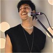 PROFESSEUR DE CHANT ET DE TECHNIQUE VOCALE. Spécialiste en Belting. VIENT EXPLOITER TON POTENTIEL!