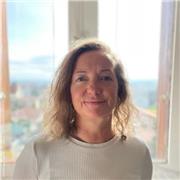 Doy clases particulares de Francés todo nivel. Es mi idioma nativa. Puedo adaptarme a vuestros horarios. Soy dinámica y positiva