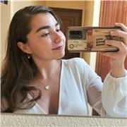 Profesora de inglés con nivel C1 disponible para dar clases con niños de todas las edades online