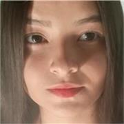 Professora de reforço escolar de Português e Inglês com aulas presenciais e online