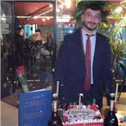 Cerchi un tutor per aiutarti nei compiti? Sono qui per te