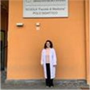 Offro lezioni private per ragazzi di scuole medie e superiori, adattandomi alle loro esigenze 