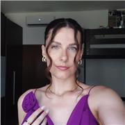 Perito chimico e studentessa universitaria in farmacia, offro aiuto compiti per diverse materie