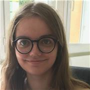 Étudiante en 1e année d'école d'infirmière (IFSI), je propose mon aide aux primaires et aux collégiens pour faire les devoirs.