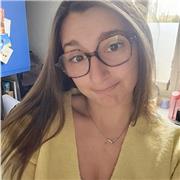 Étudiante en psychomotricité en 2ème année, je me rends disponible pour vous aider dans vos devoirs ou difficultées !