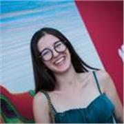 Laureata in Lingue Culture e Società dell’Asia e dell’Africa offre lezioni di Arabo