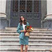 Diplomata al Liceo Classico e Laureata in Filologia Moderna offre aiuto compiti e/o ripetizioni Elementari, Medie e Superiori