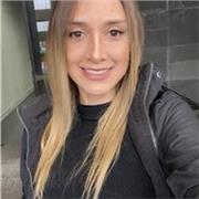 Profesora de apoyo escolar, también para los que se interesen en la literatura y escritura