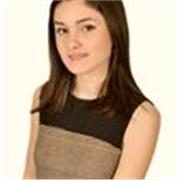 Piano teacher with 10 years of experience. Current master student of ESMUC. Teaching piano to all levels and ages