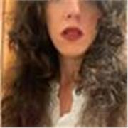 Hola, soy Erika.
Soy italiana.
Estoy aquì para ayudaros. 