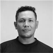 Artista de la moda, diseño y costura, fotografía de moda y publicitaria