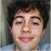 Graduado en Periodismo y Comunicación Audiovisual. Apasionado de la comunicación. Clases online.