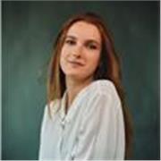 Canta, interpreta y brilla: clases de canto para jóvenes artistas. ¿Sueñas con cantar tus canciones favoritas?