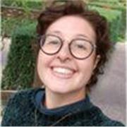 Diplomée d'un master international d'écologie en anglais donne cours d'anglais et de biologie et accompagne l'élève dans sa méthode