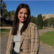 Doy clases particulares de repaso escolar. Tengo la carrera de Magisterio y Técnico Superior en Educación Infantil. También cuido niños, cualquier duda póngase en contacto conmigo