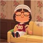 Estudiante de traducción capacitada para dar clases de refuerzo de: inglés, francés y gramática española. Docencia telemática (o presencial dependiendo de dispón)