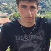 Diplomato liceo scientifico e iscritto all' università impartisce lezioni di matematica per studenti delle medie e triennio delle superiori