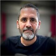 Biólogo que ayuda a estudiantes de ESO y Bachillerato a entender biología y preparar exámenes. Also in English