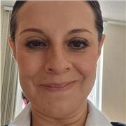 Maestra titulada y certificación FCE. Clases de inglés en línea para niños, jóvenes y adultos. Todos los niveles