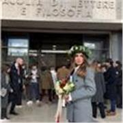 Laureata in Lettere classiche presso l’Università di Bologna, offro lezioni private online nelle materie umanistiche: italiano, storia, latino, greco per liceali e universitari e tutte le materie per elementari e medie