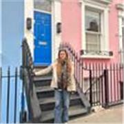 Me defino como una joven con ganas de enseñar todos mis conocimientos sobre todo a niños de primaria. Soy flexible