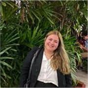 Profesora de nivel secundario , superior y universitario