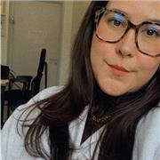 Diplômée en Biomédecine et en SVT, Maître en Microbiologie