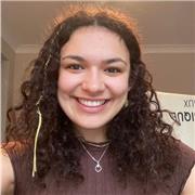 I have a native level of English and i am committed to helping students improve their spoken and written English and grammar