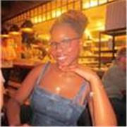 Erfahrene und muttersprachliche Englisch Schülerin