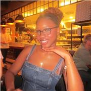 Erfahrene und muttersprachliche Englisch Schülerin