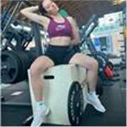 Personal trainer , laureata in Scienze Motorie offro lezioni per il miglioramento della forma fisica
