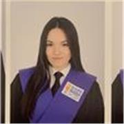 Estudiante de ciencias imparte clases de matematicas, quimica, lengua y tic