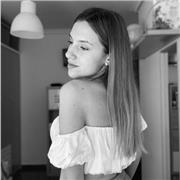 Me ofrezco para dar clases particulares de valenciano, castellano, matemáticas, economía, empresariales…
Siempre intento buscar el método de enseñanza y estudio personalizado hacia el alumno para que le sea mas fácil